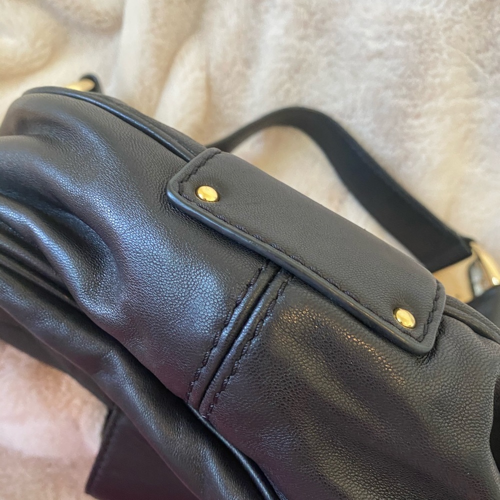 Michael Kors Leather Purse with Gold tone Hardware - Picture 8 of 8